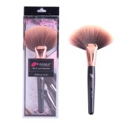 Кисть для макияжа Farres MZ153 для нанесения хайлайтера и растушевки пудры